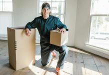 Egyedi bútorok költöztetése: miért szükséges különleges odafigyelés? költözés